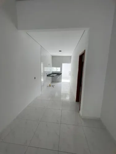 - CASA BEM LOCALIZADA NO ACQUAVILLE