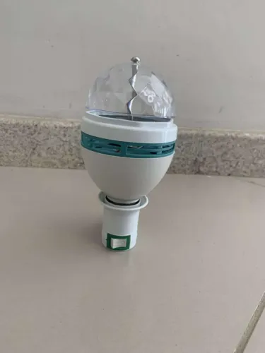 LÂMPADA GLOBO GIRATÓRIA LED PARA FESTAS