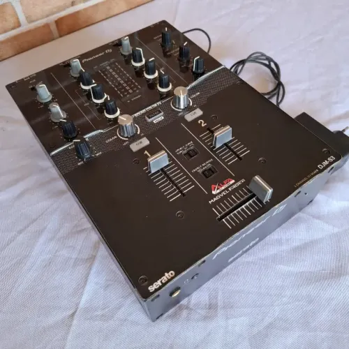 mixer djm 2000