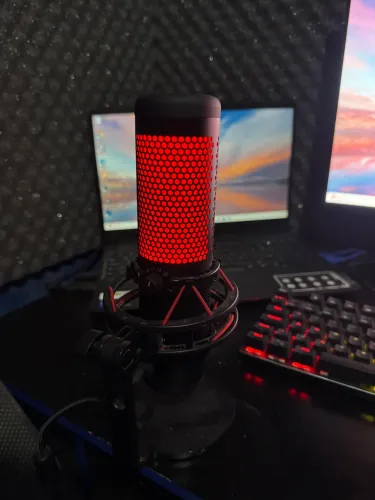 Microfone Condensador Gamer HyperX QuadCast USB