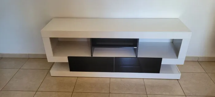 VENDO RACK ARTELY