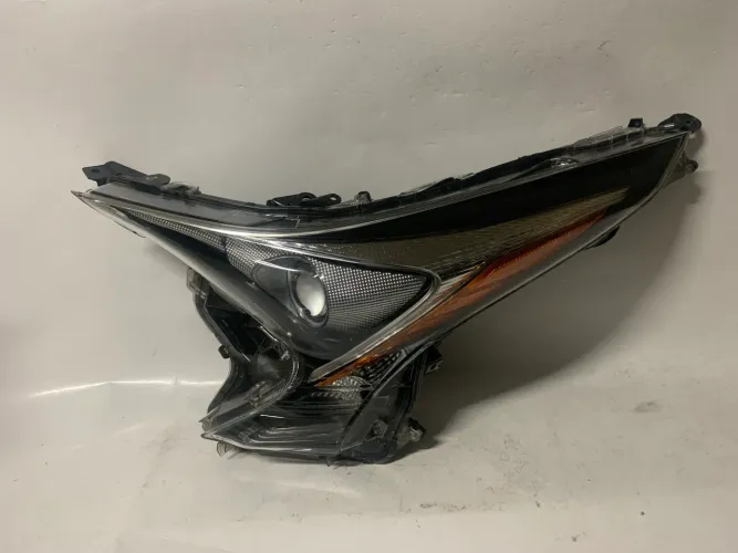 Farol Prius esquerdo motorista 16/18 original 