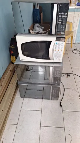 Microondas para retirada de peças
