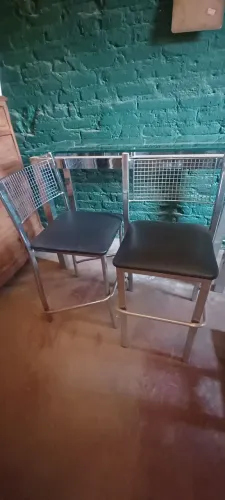 Mesa Vidro Café com banquetas