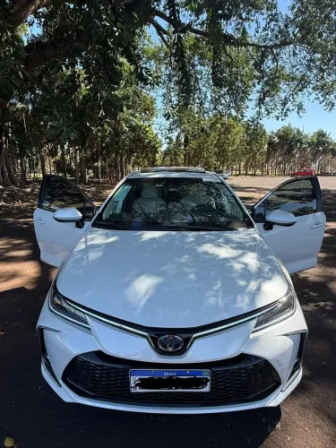 Toyota Corolla Altis Prem. Hybrid 1.8 Flex AUT 2025
