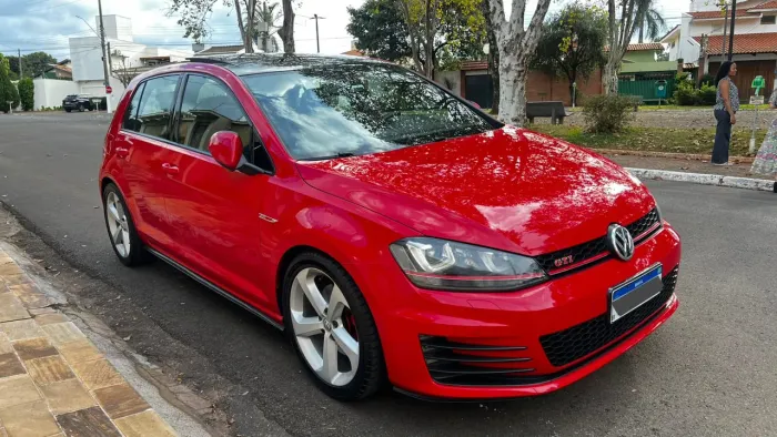 Volkswagen Golf GTI 2.0 TSI 220cv Aut. 2014