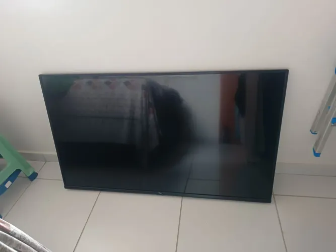TV TCL 50 polegadas com display queimado SUCATA