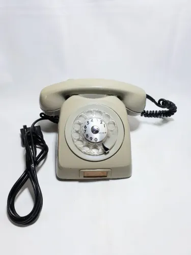 Antigo telefone de baquelite anos 80 Ericsson