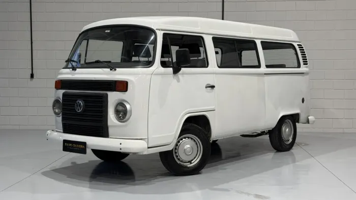 Volkswagen Kombi Standard 1.4 MI Total Flex 8V 2014