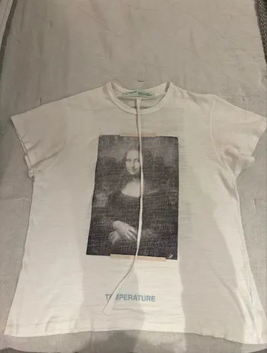 Camisa off white, Monalisa. Tamanho L/G