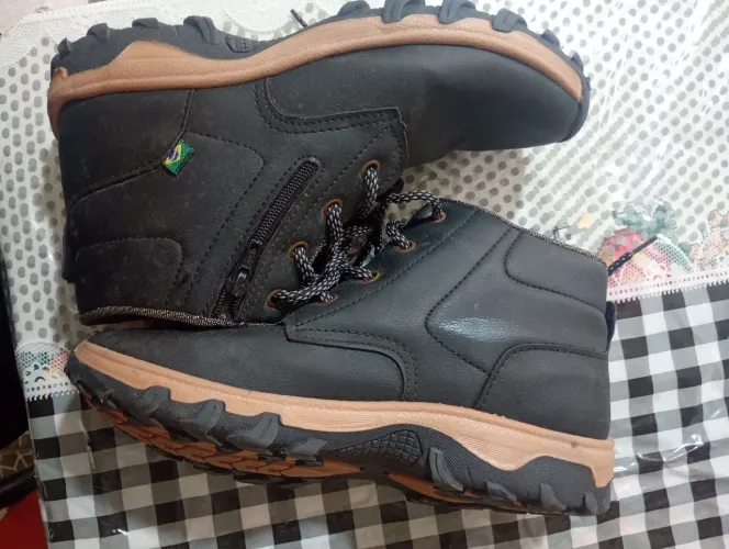 Bota unissex