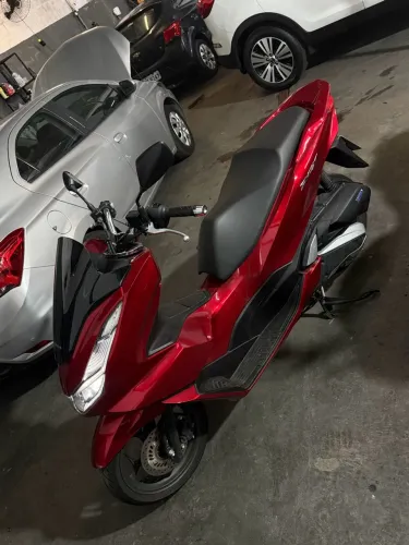 Honda PCX 160 DLX 2025