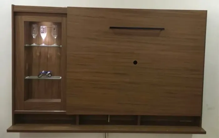 Estante painel articulado e cristaleira com led