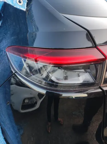 LANTERNA TRASEIRA ESQUERDA HONDA HR-V 2025