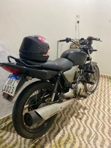 Moto 150 (2015)