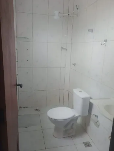 Alugo um ótimo apartamento