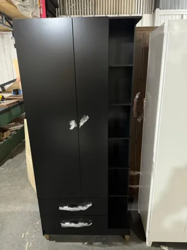 Guarda roupa preto - entrego 
