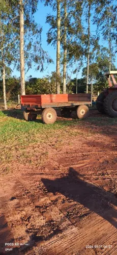 Vendo carretinha grande 2019