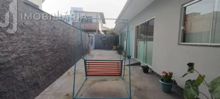 Casa Comercial à venda por R$ 700000.00, 90.00 m2 - INGLESES DO RIO VERMELHO - FLORIANOPOL