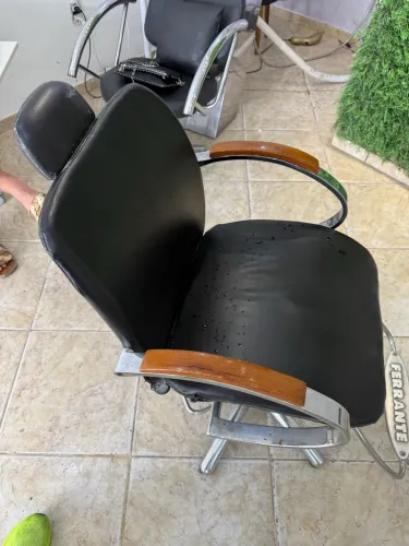 Cadeiras para Salão de Beleza/Barbearia - Estrutura em Alumínio