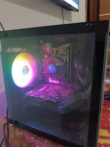 PC Gamer Mediano - i5 9400, 16GB RAM, GTX 1650 (Excelente estado!)