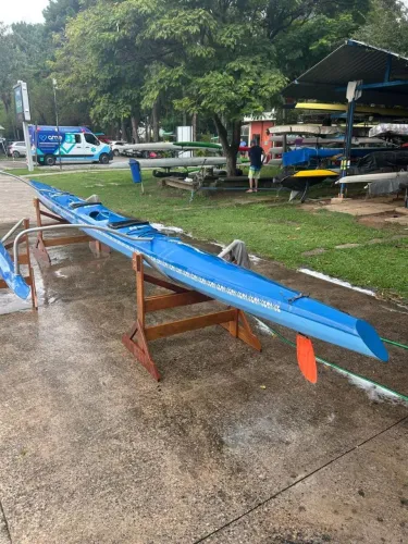 Canoa Havaiana OC2 Tahiti