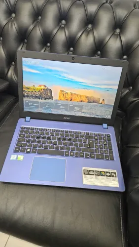 Vendo Notebook Acer Usado