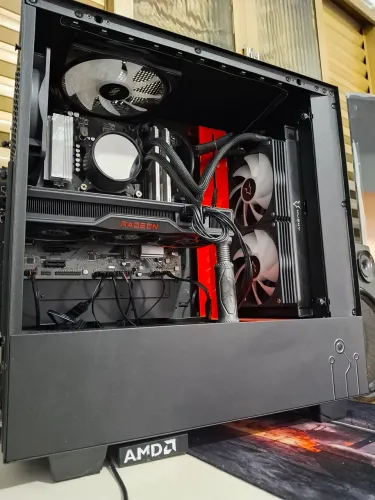 Cpu gamer i5 14600k RX 6750XT founders 