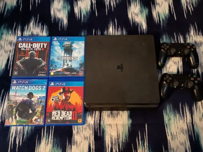 PS4 Slim 500gb + 2 controles + 4 jogos mídia física (Usado, funcionando perfeitamente)