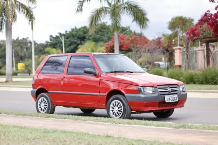 Fiat Uno Mille 1.0 Fire/ F.flex/ Economy 2P 2011