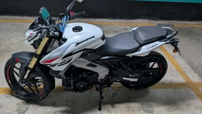 BAJAJ Dominar NS400Z - IMPECAVEL