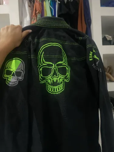 Kimono preto