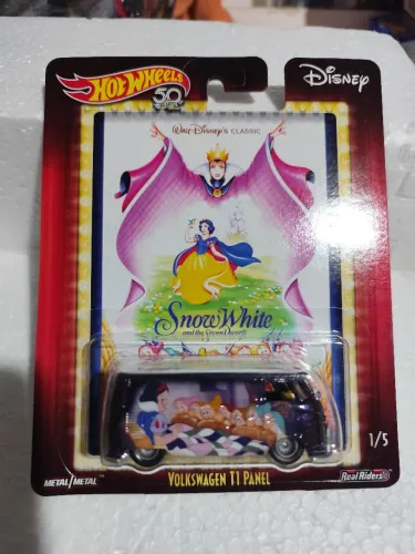 Hot Wheels Premium
