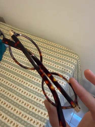 Óculos de oncinha miu miu