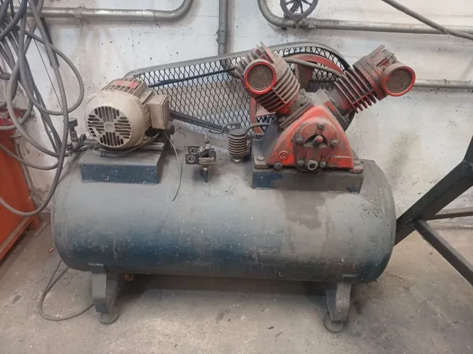 Compressor