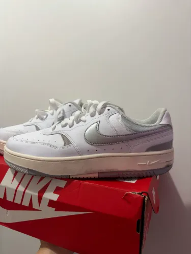 Tênis nike Gamma Force
