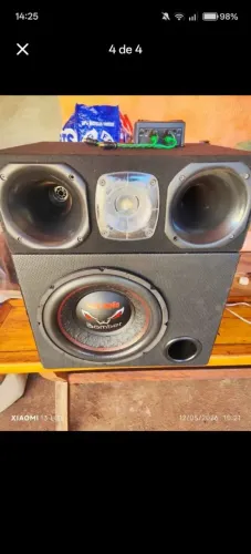 Som Automotivo completo com caixa Testado com RCA já montado Só instalar aceito troca