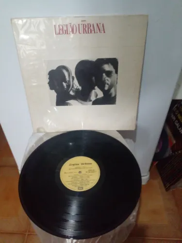Vinil