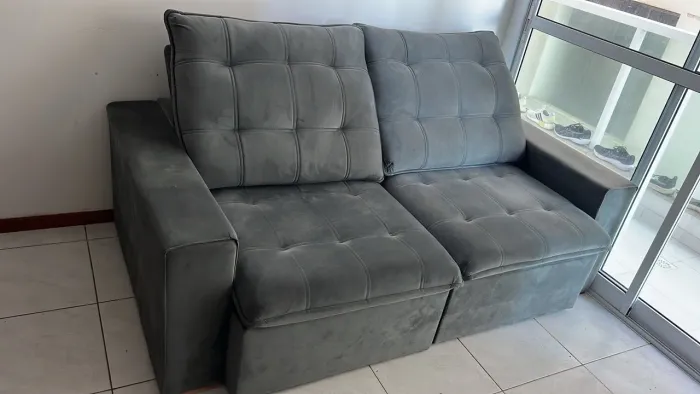 Sofá 3 lugares retrátil 