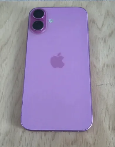 iPhone 16