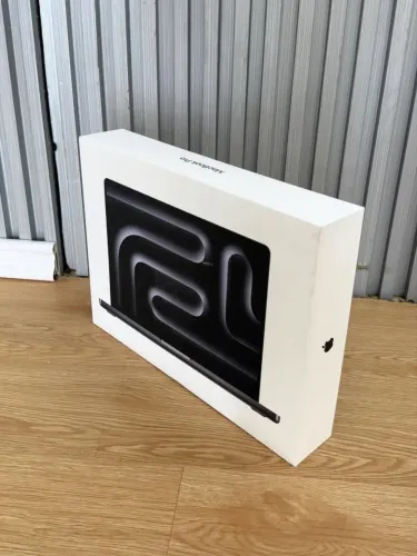 MacBook Pro M5 1TB 16 Ram NOVO