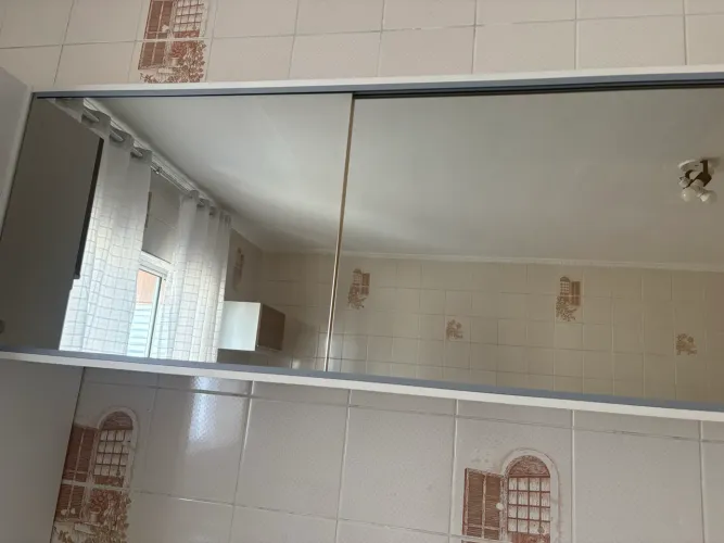 Vende-se armário 