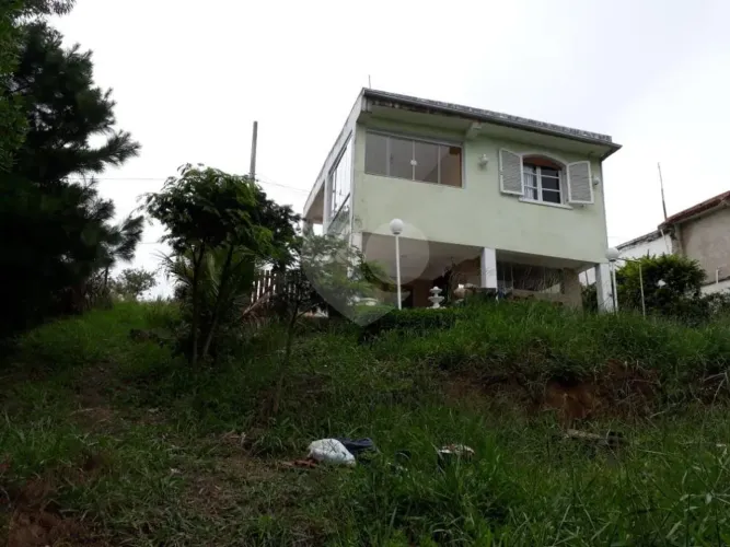 Chácara com 2 quartos à venda em Chácaras monte serrat - SP
