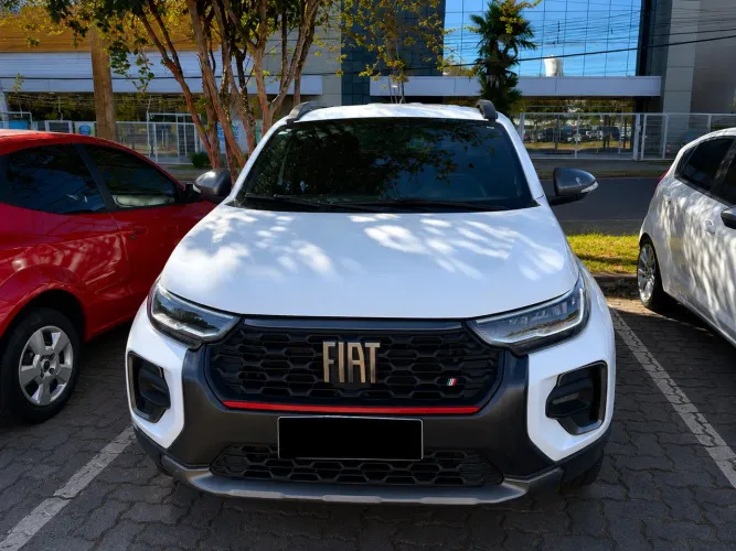 Fiat Strada Ultra 1.0 Flex Turbo CD Aut. 2025