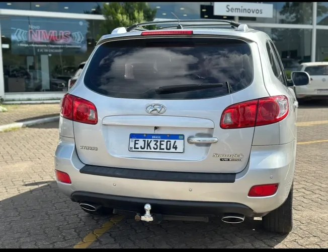 Hyundai Santa Fe GLS 2.7 V6 4x4tiptronic 2010