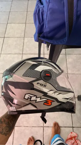 Capacete Fw3 tamanho 60