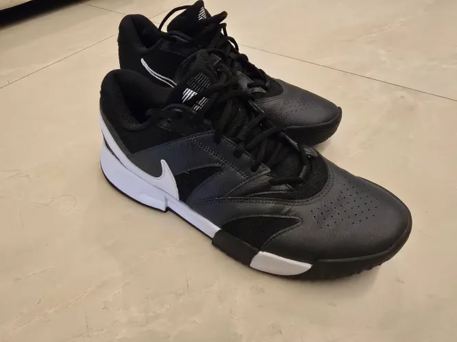 Tênis Nike Court Lite 4