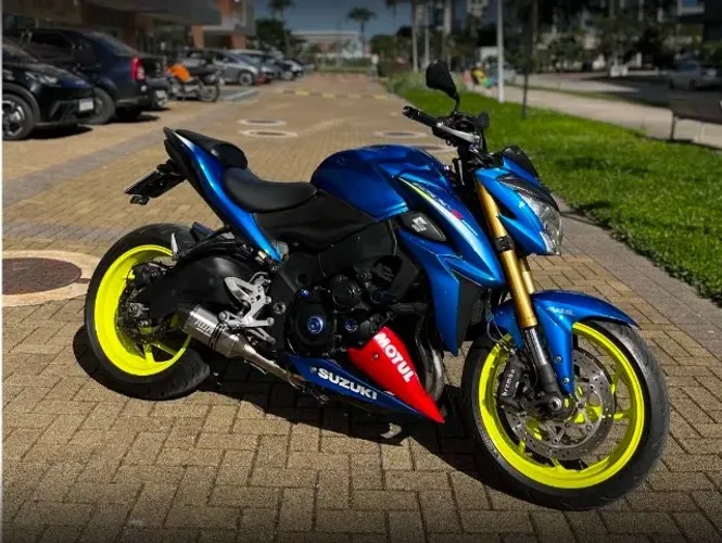 SUZUKI GSX S1000
