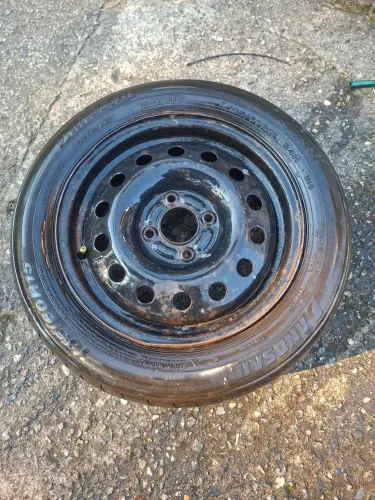 Pneu aro 15 4x108