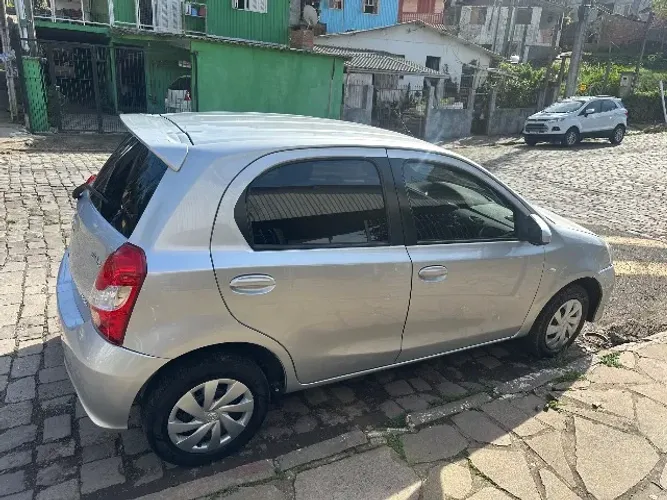 Toyota Etios XS 1.5 Flex 16V 5P Mec. 2018